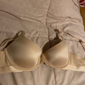 Savage x Fenty nude bra in size 32B🌟